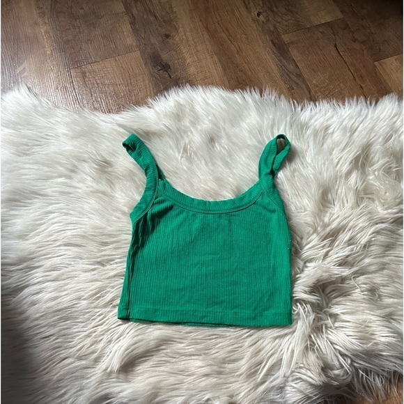 RUMORED Ribbed Cropped Tank In Green - Picture 2 of 3